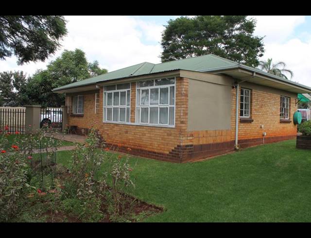 3 BEDROOM HOUSE FOR SALE IN EDENDALE